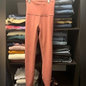 BRAND NEW LULU-LEMON LEGGINGS